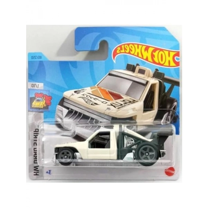 7 cm Ölçüsünde Tekli Araba Modeli