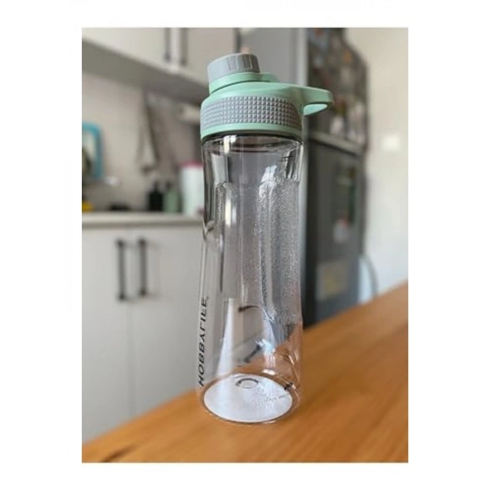 730 ml Kapasiteli Yeşil Şeffaf Su Matarası, Spor ve Ofis Kullanımı