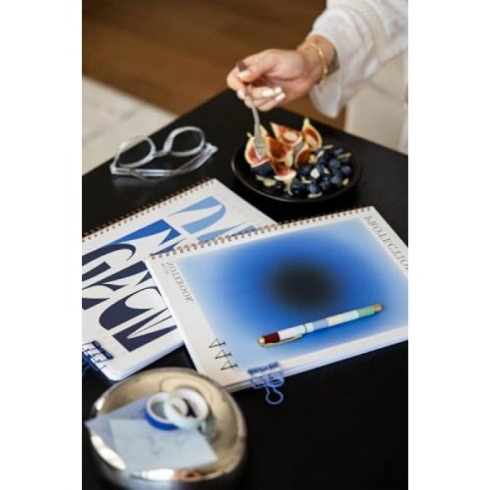 A4 Boyutunda 2li Çizgili Okul Defteri, Karton Kapak, 80 Yaprak