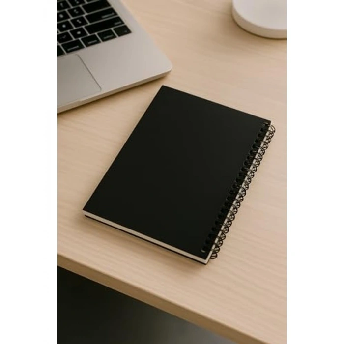 A5 Boyutunda Siyah Kapaklı Spiralli Çizgili Not Defteri, 60 Yaprak