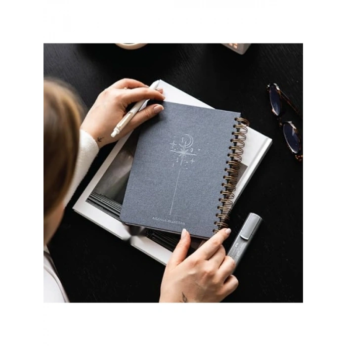 A5 Haftalık Ajanda, Spiralli, Kir ve Suya Dayanıklı