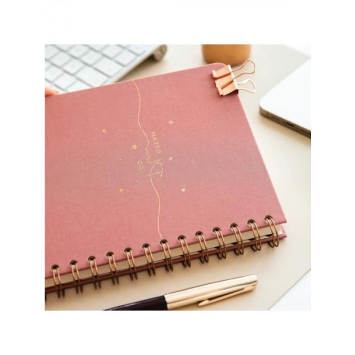 A5 Spiralli Sert Kapak Keten Kareli Tarihsiz Not Defteri, Pembe