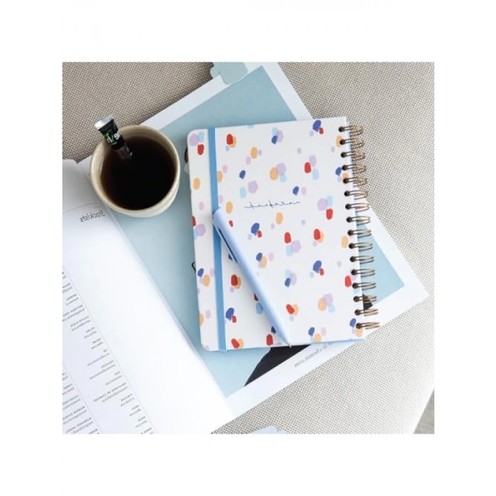A5 Spiralli Sert Kapak Not Defteri - Beyaz Damlalar