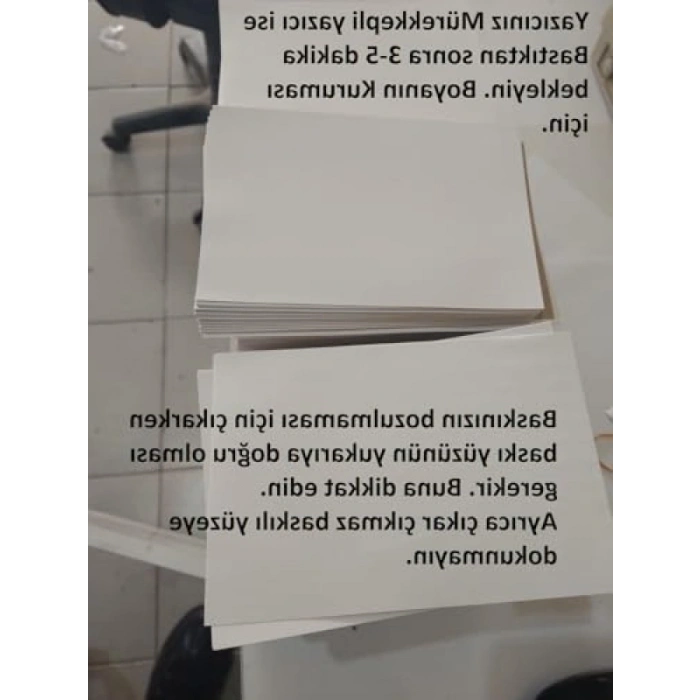 A6 Boyutunda 100 Adet Mat Kuşe Yapışkanlı Etiket - 10x15 cm