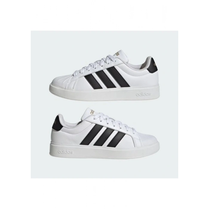 Adidas Sportswear JP8282 Streettalk