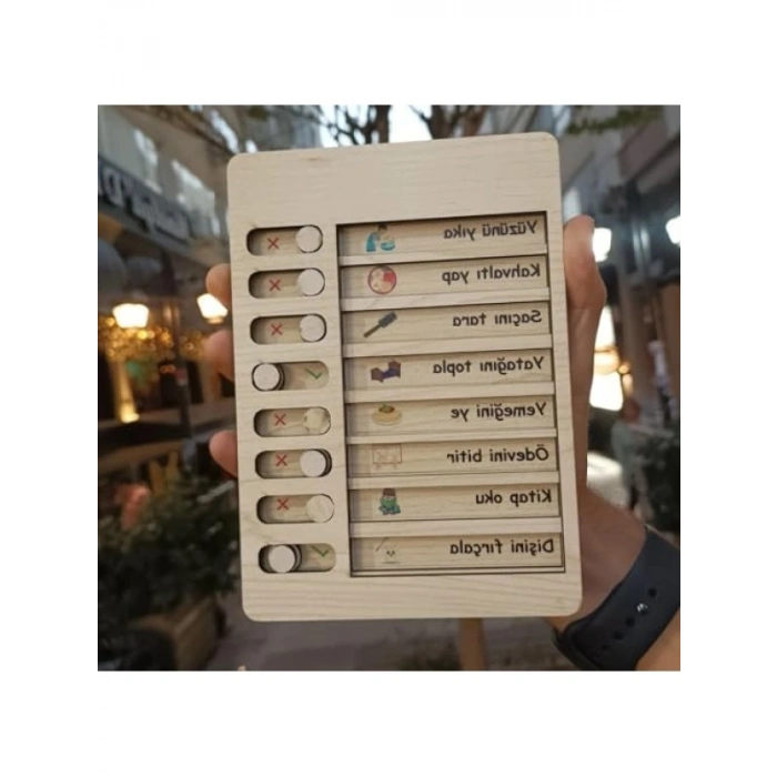 Ahşap Günlük Rutin ve Sorumluluk Panosu