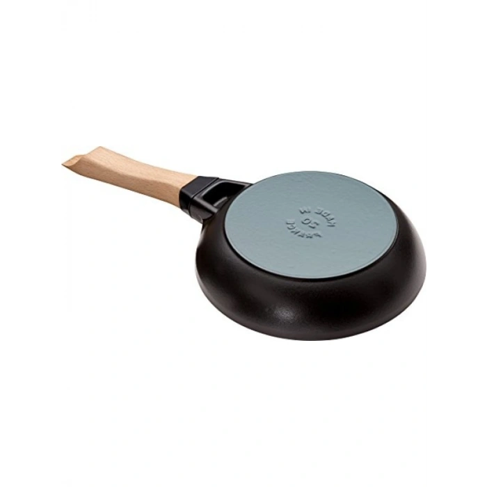Ahşap Saplı Döküm Kızartma Tavası