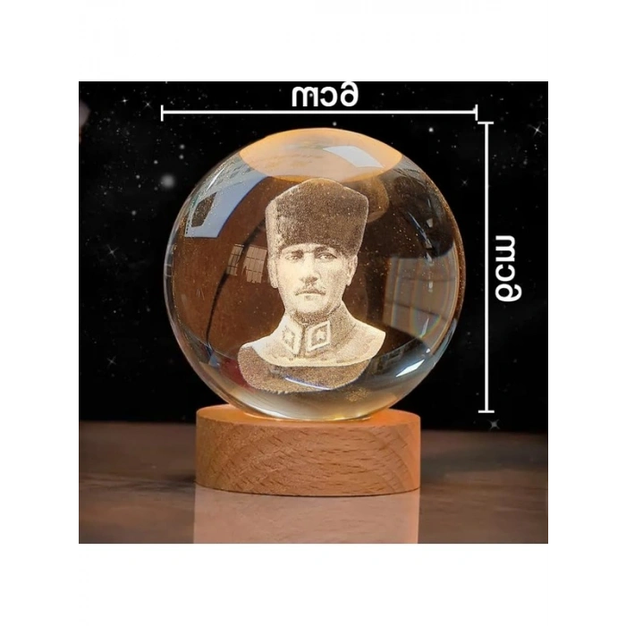 Ahşap Standlı Işıklı Cam Küre, Göz Yormayan Tasarımı ile Dekoratif Lamba