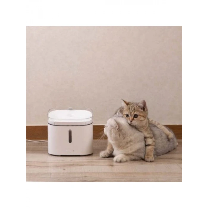 Akıllı Evcil Hayvan Su Çeşmesi - 4 Kat Derin Filtreleme, 2 L Kapasite