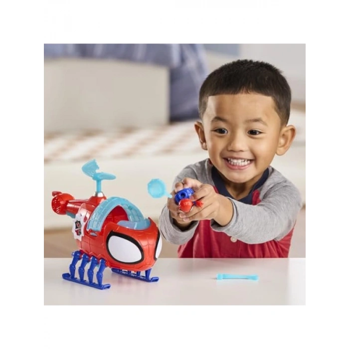 Aksiyon Figürü ve Helikopter Seti ile Eğlenceli Oyun Deneyimi