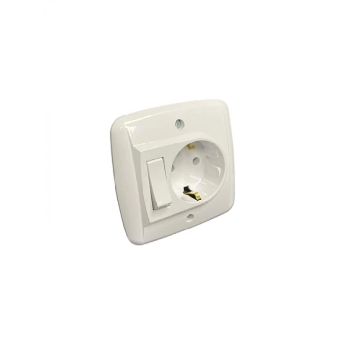 Anahtarlı Topraklı Priz ile Güvenli Banyo Kullanımı