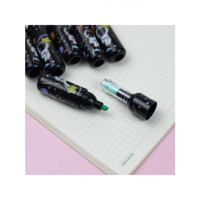 Astronot Temalı Fosforlu Kalem Seti