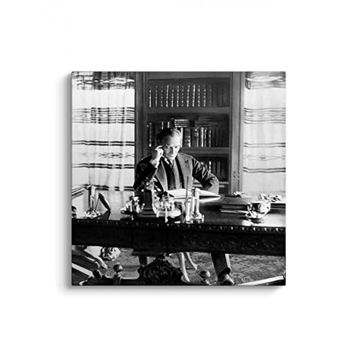 Atatürk Temalı Kanvas Tablo - 50 x 50 cm