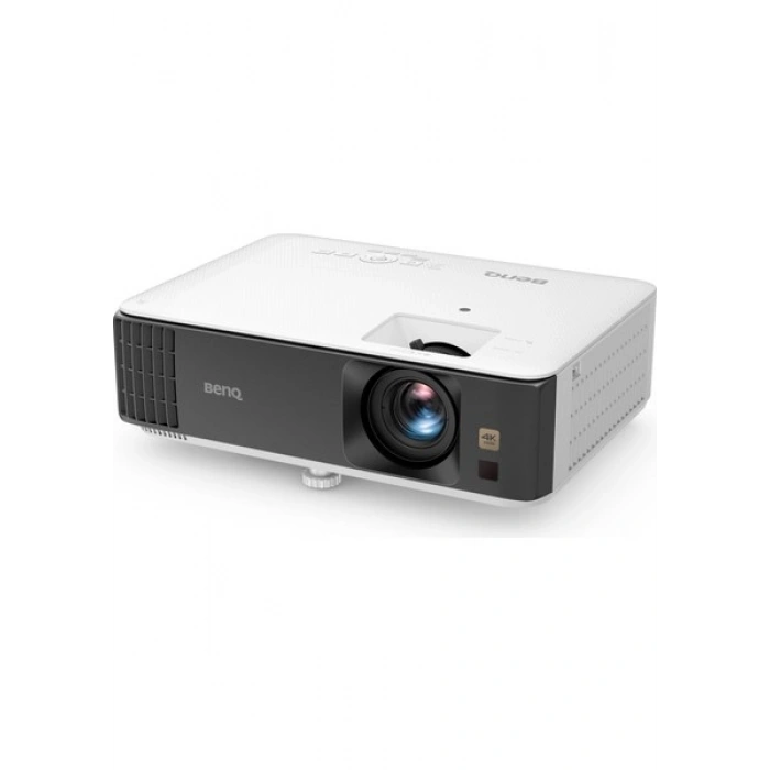 BenQ TK700 3200 ANS 4K UHD 240hz 16ms HDR Oyun Eğlence Projektörü 2 5 mt den 100