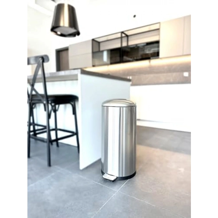 Bombe Kapaklı Çelik Çöp Kovası - 40L, Fırçalı Siyah