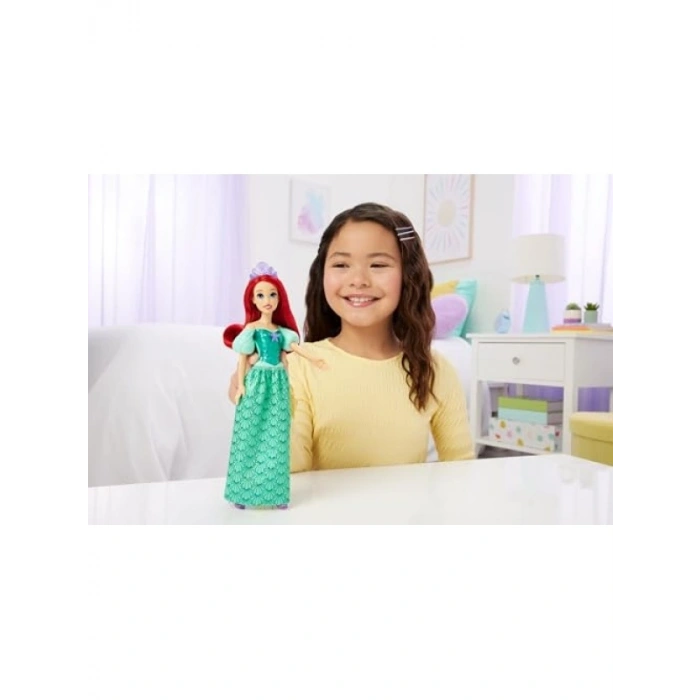 Bükülebilir Eklemlere Sahip Prenses Bebek ve Aksesuar Seti