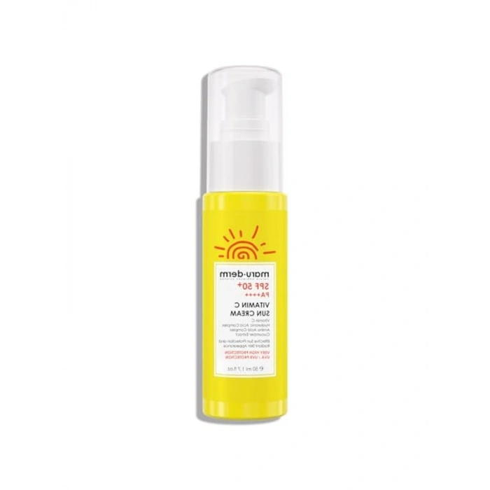 C Vitaminli Yüksek Korumalı Güneş Kremi, 50 ml Hacmi ile