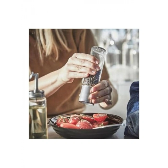 Cam ve Paslanmaz Çelik Baharat Öğütücü, 15 cm, Şık Tasarım