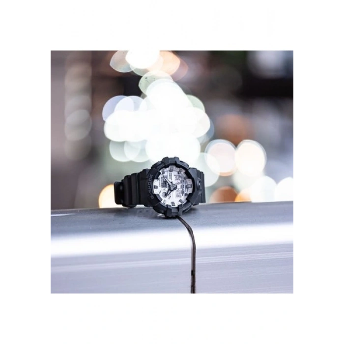 Casio GA-700WD-1ADR G-Shock Erkek Kol Saati