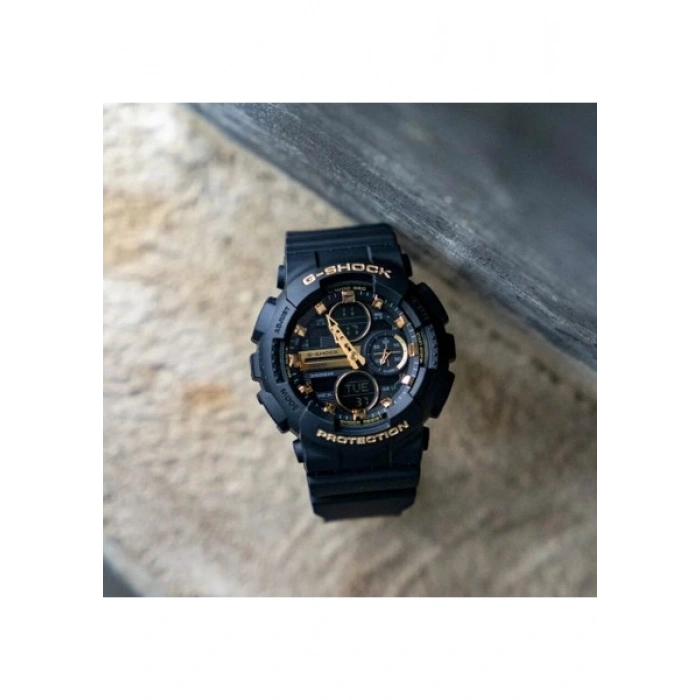 Casio GMA-S140M-1ADR G-Shock Kadın Kol Saati