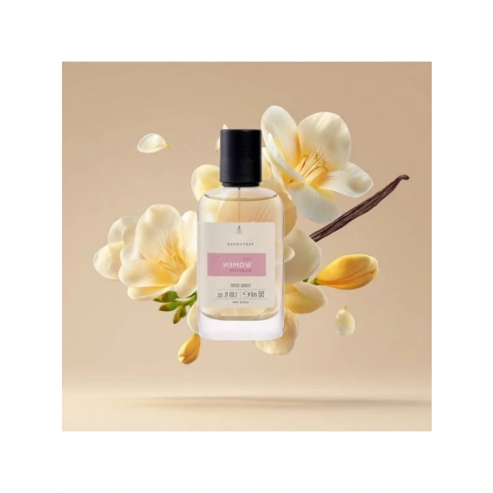 Çiçeksi Notalara Sahip Kadın Parfüm 50 ml