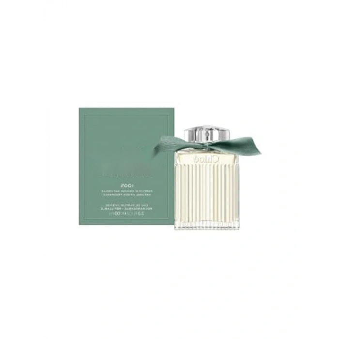 Çiçeksi Notalarla Dolu Kadın Parfümü - 100 ml