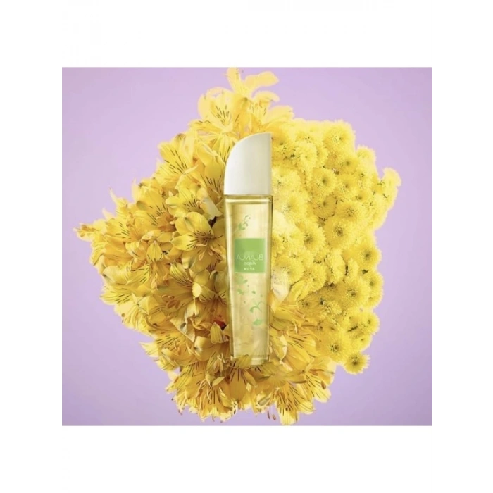 Çiçeksi ve Meyvemsi Kadın Parfümü 50 Ml