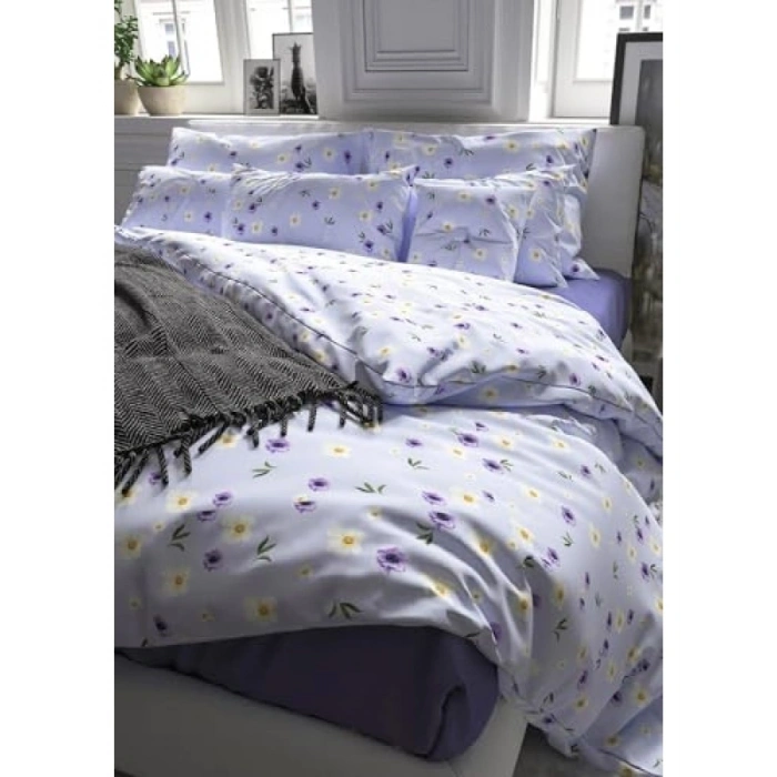 Çift Kişilik Nevresim Takımı - Kır Çiçekleri Desenli