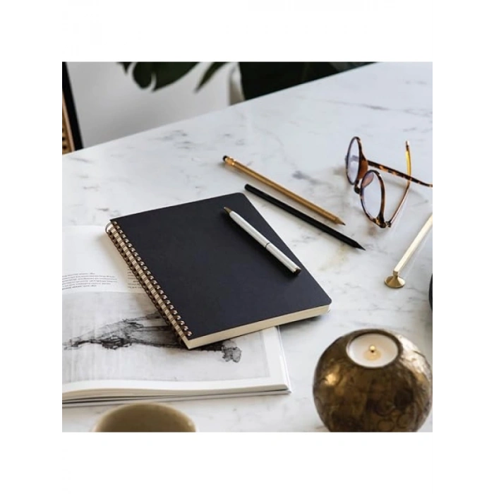 Çizgili Not Defteri, A5 Boyut, Siyah Kraft Karton Kapak, 70 Yaprak