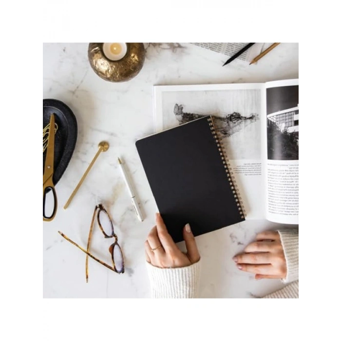 Çizgili Not Defteri, A5 Boyut, Siyah Kraft Karton Kapak, 70 Yaprak