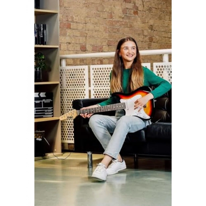 Çocuklar İçin Amfili Elektro Gitar Seti ile Müzik Eğitimi