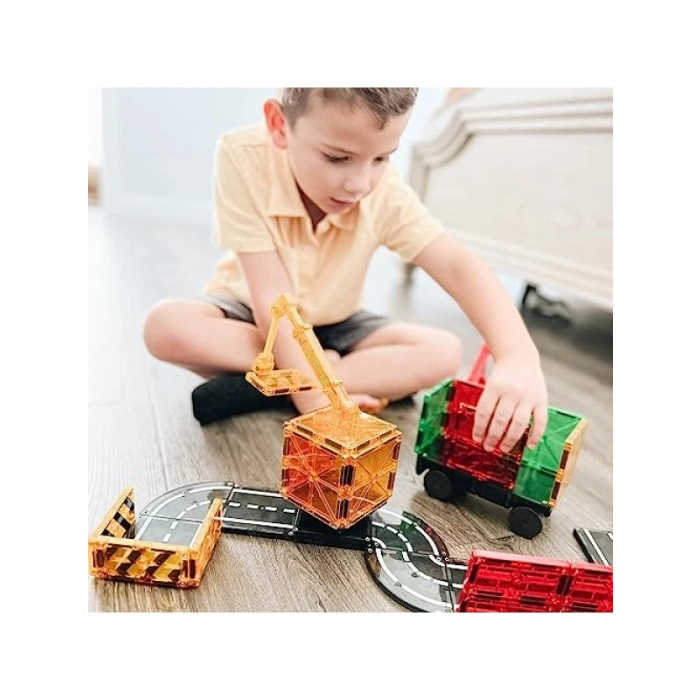 Dayanıklı Malzemeden Üretilen 32 Parçalı İnşaat Seti