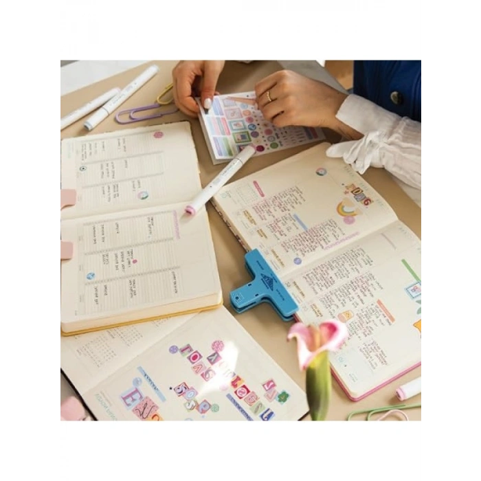 Dikey Haftalık Ajanda 2026 - Sert Kapak, Çok Renkli