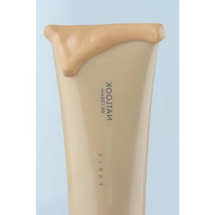 Doğal Parlaklık Sağlayan Nemlendirici BB Krem - 30 Medium