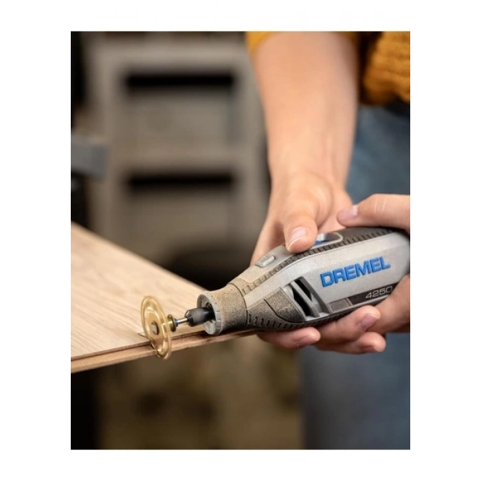 Dremel 4250-3/45 Çok Amaçlı El Motoru