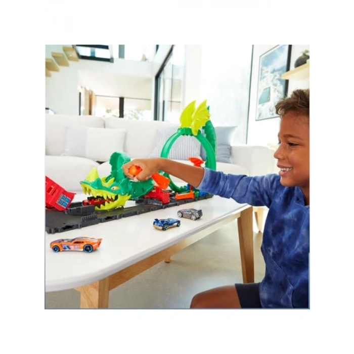 Ejderha ile Mücadele Pisti - Oyun Seti