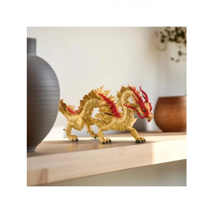 Elde Boyanmış Fantastik Ejderha Figürü