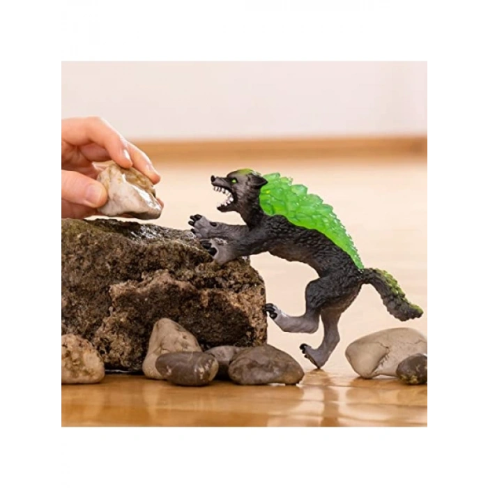 Elde Boyanmış Granit Kurt Figürü