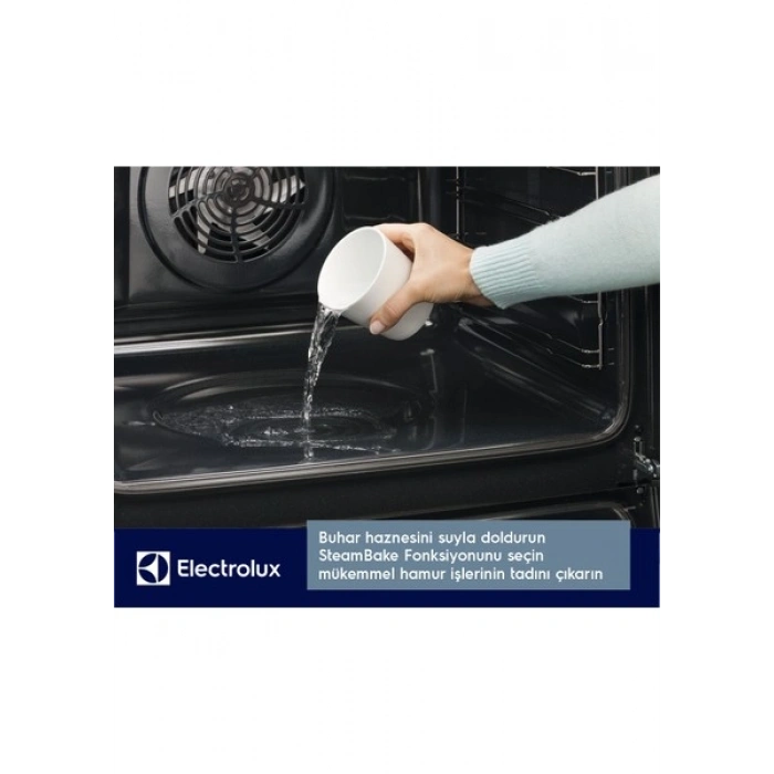 Electrolux EOD5H70Z 500 Serisi Surroundcook Steambake Buhar Ilaveli Aquaclean Temizlemeli 72 Lt Siyah Cam Ankastre Fırın