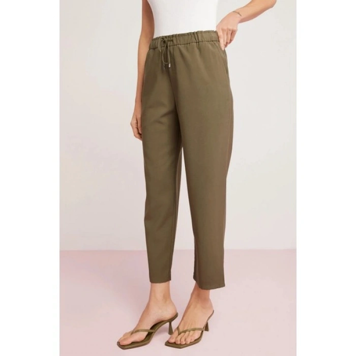 ETHIQUET Berta Kadın Bengalin Kumaşlı Beli Kordonlu Boru Paça Jogger Haki Pantolon