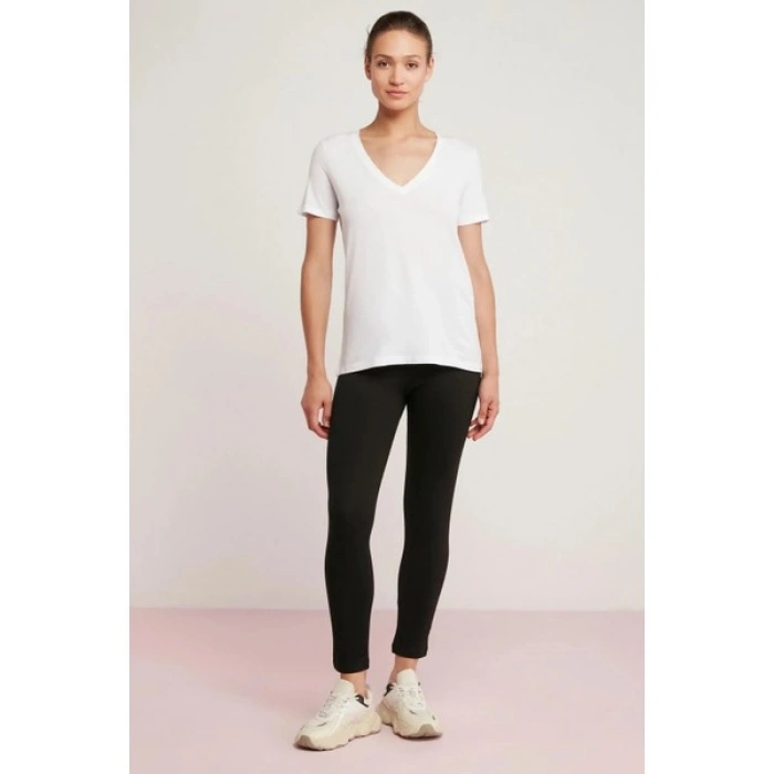 ETHIQUET Mabel Kadın 100% Pamuk V Yaka Yarım Kollu Örme Regular Fit Basıc Beyaz T-shirt