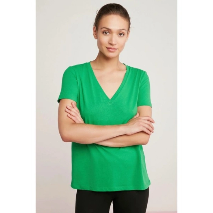 ETHIQUET Mabel Kadın 100% Pamuk V Yaka Yarım Kollu Örme Regular Fit Basıc Yeşil T-shirt
