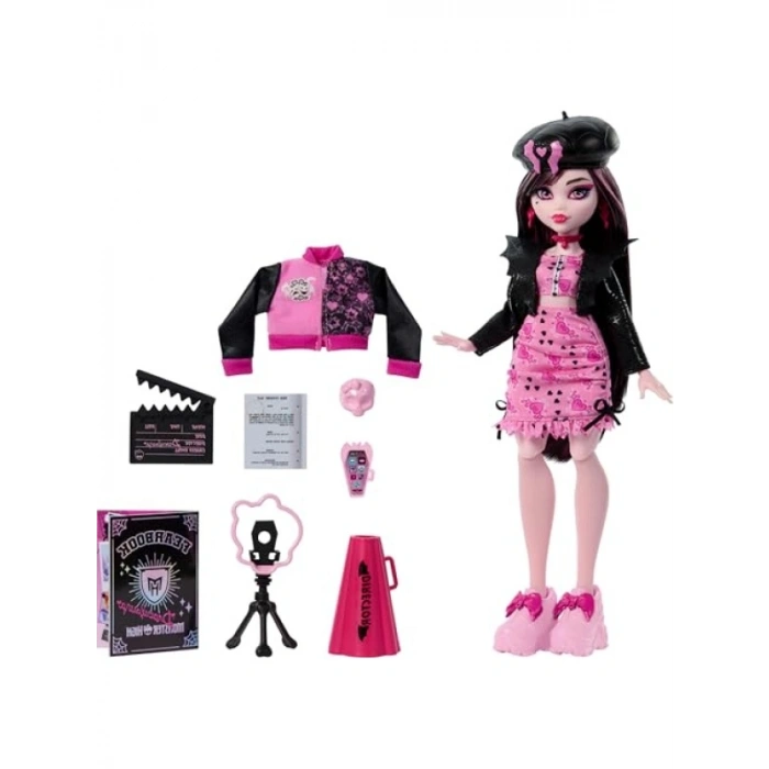 Film Temalı Koleksiyon Bebek ve Aksesuar Seti