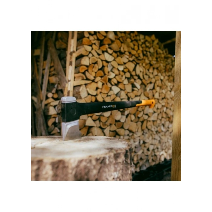 Fiskars X32 L Büyük Yarma Baltası 1069108