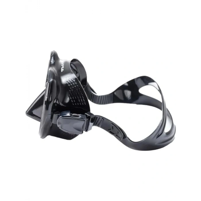 Geniş Görüş Açısına Sahip Dalış Maskesi - Konforlu ve Güvenli