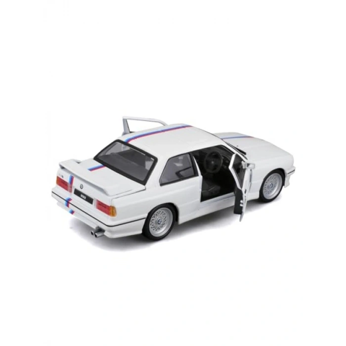 Gerçekçi 1:24 Ölçekli Koleksiyonluk Araç Modeli - Beyaz BMW M3 (E30)
