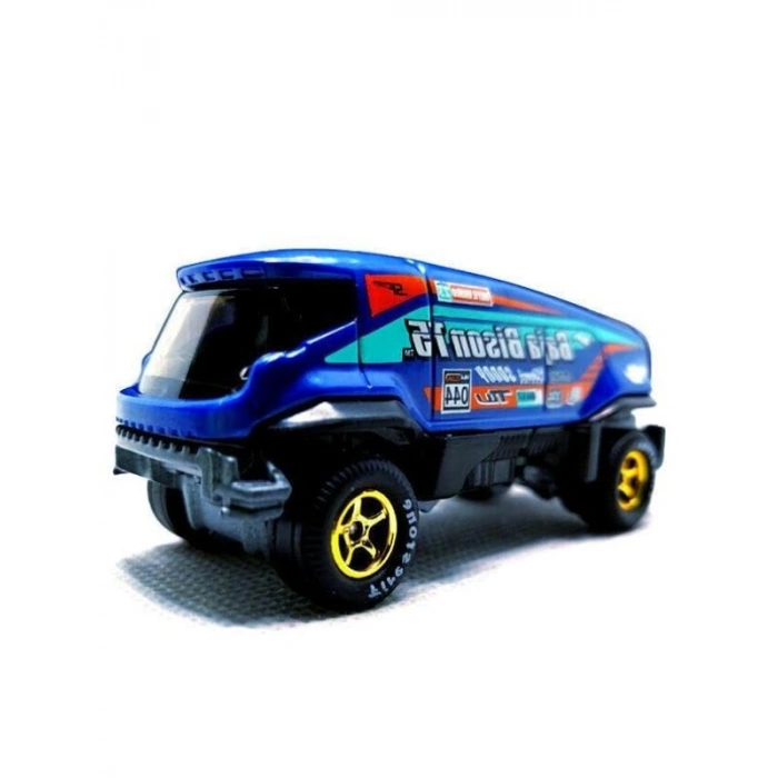 Gerçekçi Ayrıntılara Sahip 1:64 Ölçeğinde Tekli Araba Modeli