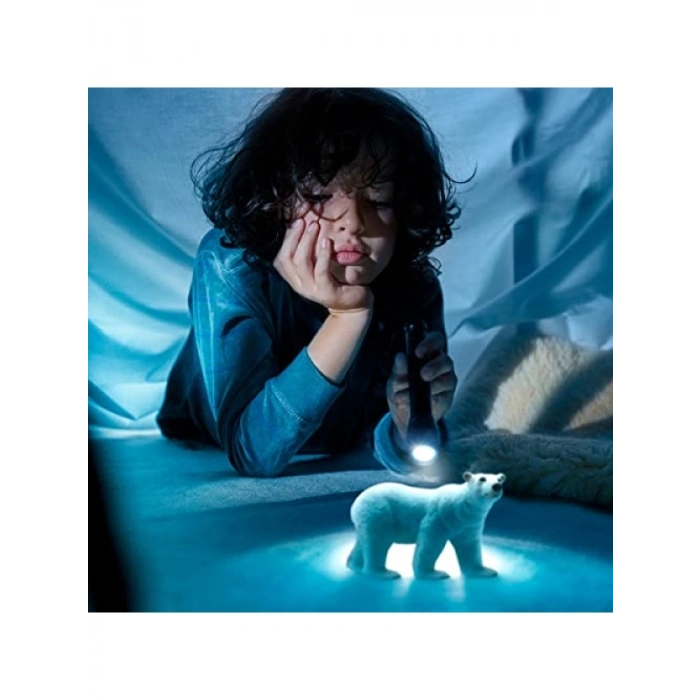 Gerçekçi Kutup Ayısı Oyuncak Figürü, Elde Boyanmış Detaylar