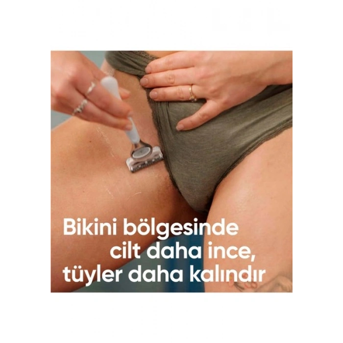 Gillette Venus Bikini Bölgesi Tıraş Makinesi ve 1 Adet Başlık