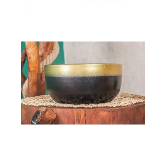 Gold Şeritli Siyah Aranjmanlık Toprak Saksı